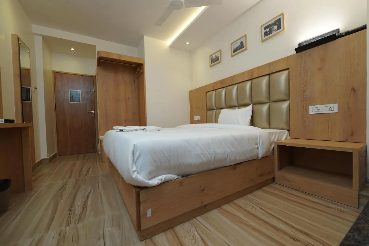 Southern Residency Kochi 0*,  India