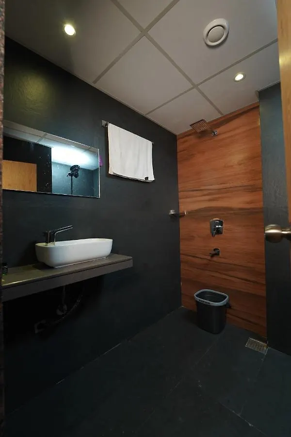 Hotel Southern Residency Kochi