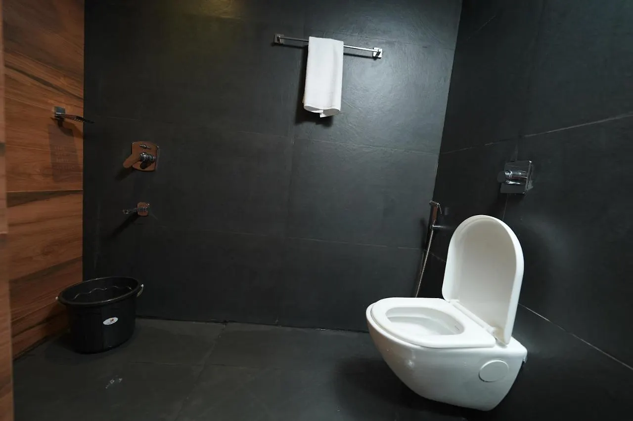 Southern Residency Kochi 0*,  インド
